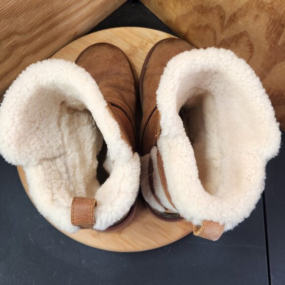 UGG Womens Becket Buckle Straps Shearling Lined Chestnut Mid Calf Boots - Picture 6 of 10